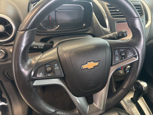 Used 2015 Chevrolet Trax LTZ image 29