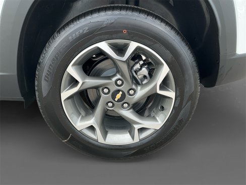 New 2026 Chevrolet Trax LT w/ Driver Confidence Package image 8