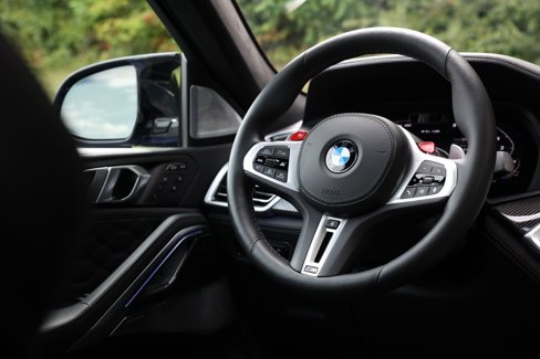 Used 2023 BMW X6 M Competition w/ Competition Package image 21