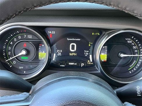 Used 2023 Jeep Wrangler Unlimited image 35