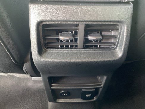 Certified 2023 Ford Edge Titanium image 28