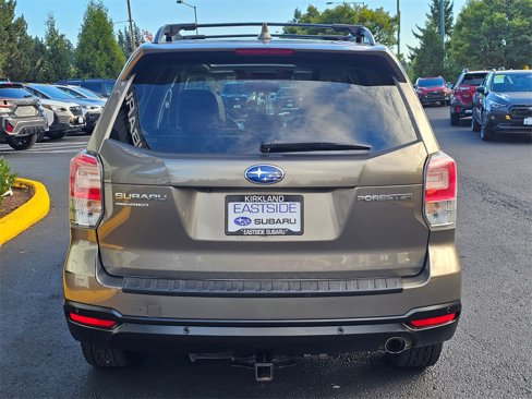 Used 2018 Subaru Forester 2.5i Touring w/ Popular Package #2 image 6