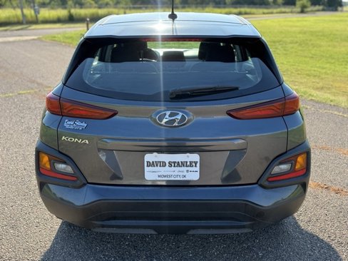 Used 2021 Hyundai Kona SE image 5
