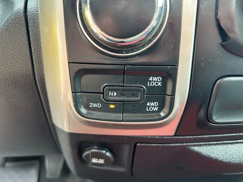 Used 2016 RAM 1500 Classic SLT image 22