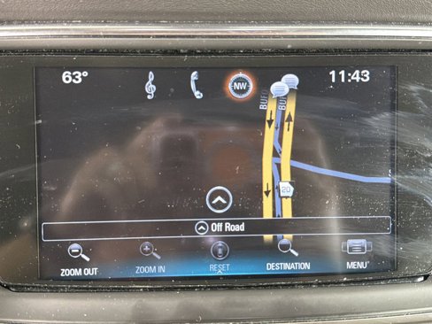 Used 2018 Buick Enclave Essence image 30