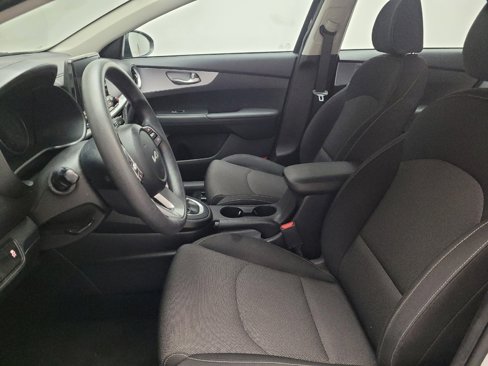 Used 2023 Kia Forte LXS image 17