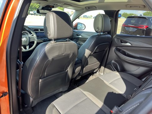 Used 2022 Buick Encore GX Select w/ Experience Buick Package image 24
