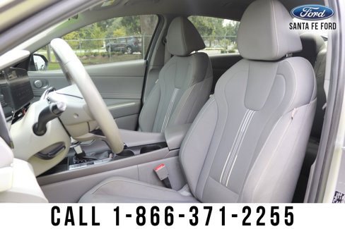 Used 2023 Hyundai Elantra SEL w/ Convenience Package image 22
