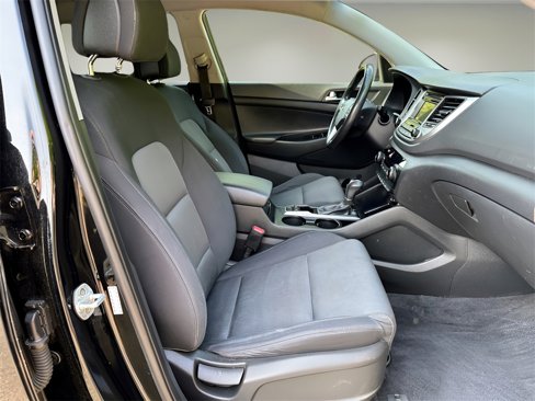 Used 2017 Hyundai Tucson Sport image 28