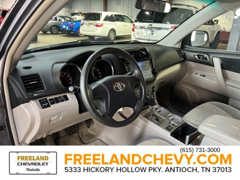 Used 2010 Toyota Highlander 2WD image 9