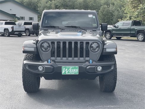 Used 2022 Jeep Wrangler Unlimited Rubicon 4xe w/ Cold Weather Group image 16