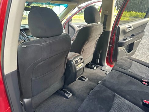 Used 2014 Nissan Pathfinder SV image 25