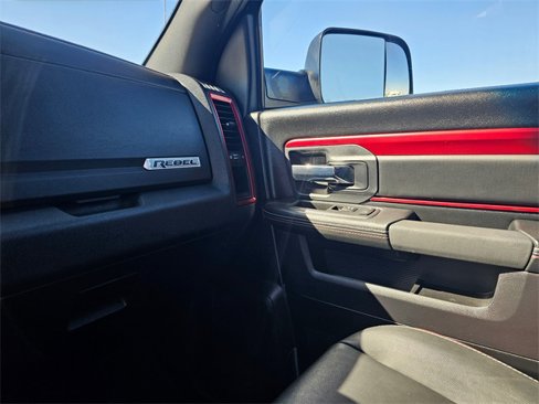 Used 2016 RAM 1500 Rebel w/ Luxury Group image 27