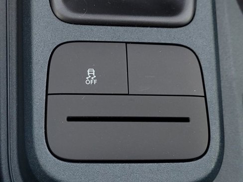 New 2025 Ford Maverick XLT image 19