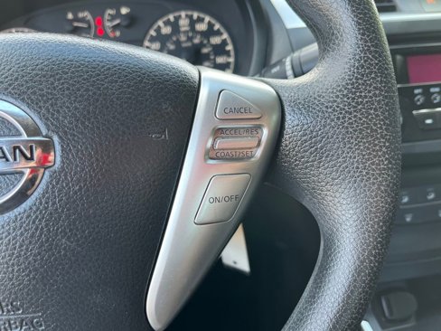 Used 2016 Nissan Sentra S image 30