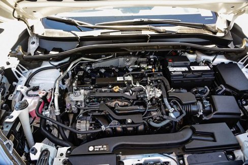 Certified 2022 Toyota Corolla Cross LE image 32