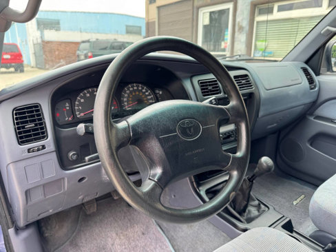 Used 2000 Toyota 4Runner 2WD image 17