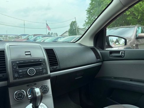 Used 2012 Nissan Sentra 2.0 SR image 10