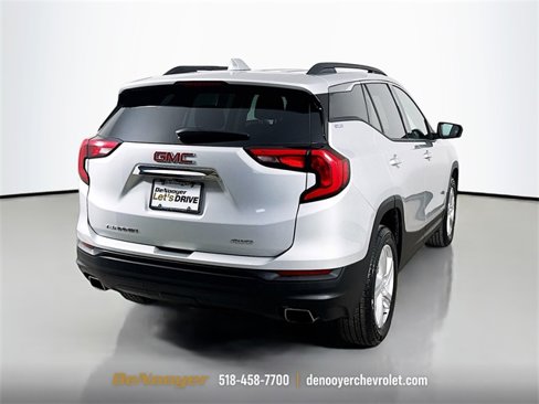 Used 2018 GMC Terrain SLE w/ Driver Convenience Package image 7
