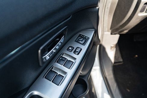 Used 2024 Mitsubishi Outlander Sport AWD image 16