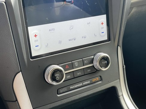 Used 2022 Ford Edge SEL w/ Convenience Package image 20