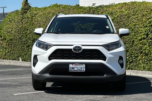 Used 2019 Toyota RAV4 XLE image 10