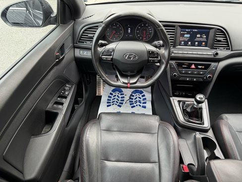 Used 2018 Hyundai Elantra Sport image 30