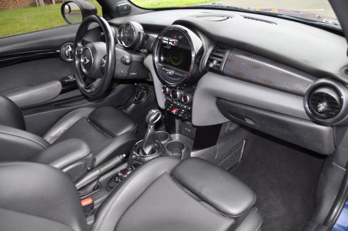 Used 2014 MINI Cooper 2-Door Hardtop image 22