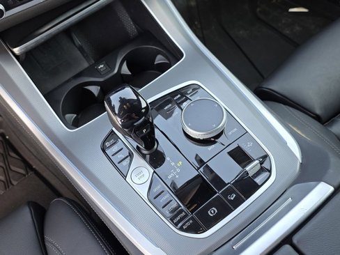 Used 2022 BMW X5 xDrive45e w/ M Sport Package image 24