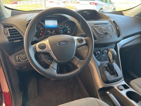 Used 2016 Ford Escape SE image 10
