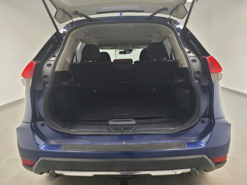 Used 2019 Nissan Rogue S image 29