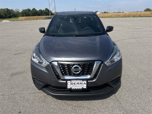 Used 2020 Nissan Kicks S image 16