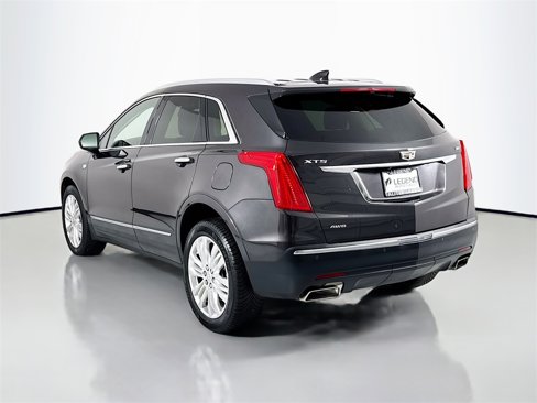 Used 2018 Cadillac XT5 Premium Luxury image 9
