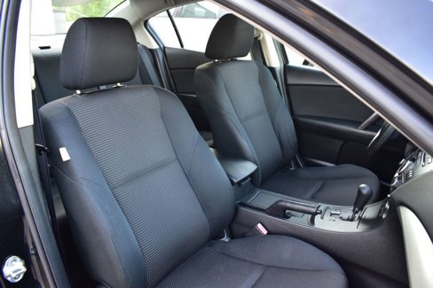 Used 2012 MAZDA MAZDA3 i Sport image 18