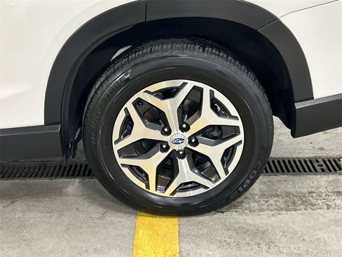 Used 2019 Subaru Forester Premium w/ All-Weather Package image 11