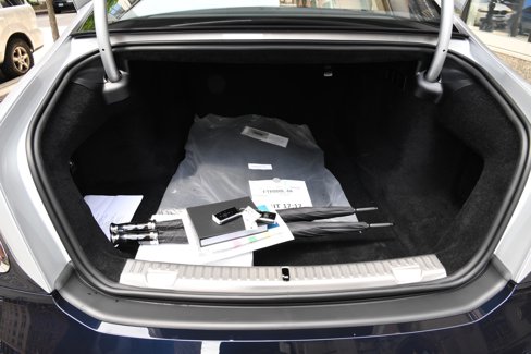 Used 2024 Rolls-Royce Ghost w/ Ghost Package image 30