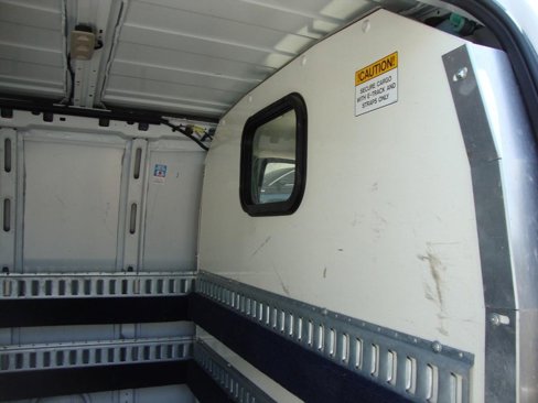 Used 2018 Chevrolet Express 2500 image 5
