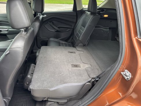 Used 2017 Ford Escape Titanium image 19