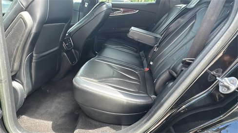 Used 2018 Lincoln MKX Reserve image 22