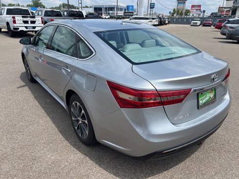 Used 2016 Toyota Avalon XLE Premium image 8