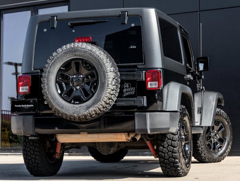 Used 2018 Jeep Wrangler Sport image 8