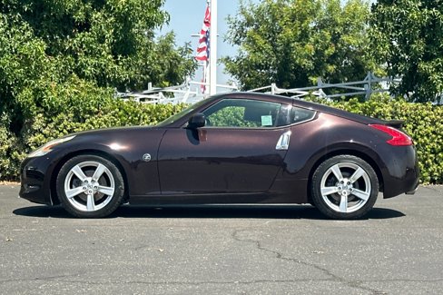 Used 2010 Nissan 370Z Touring w/ Aerodynamics Pkg image 7