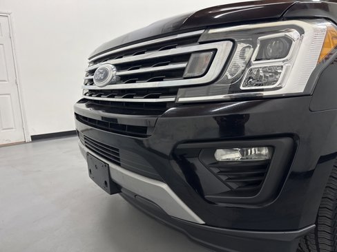 Used 2019 Ford Expedition Max XLT w/ Equipment Group 202A image 25