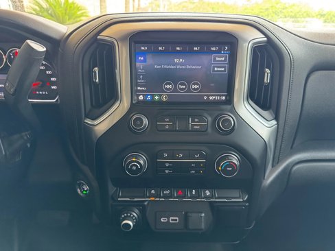 Used 2019 Chevrolet Silverado 1500 RST w/ Z71 Off-Road Package image 22