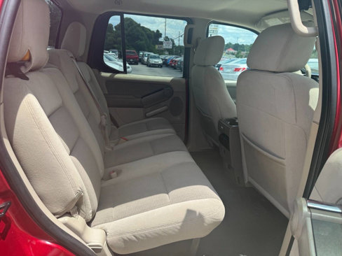 Used 2007 Ford Explorer Sport Trac XLT image 11