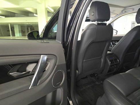 Certified 2025 Land Rover Discovery Sport S image 14