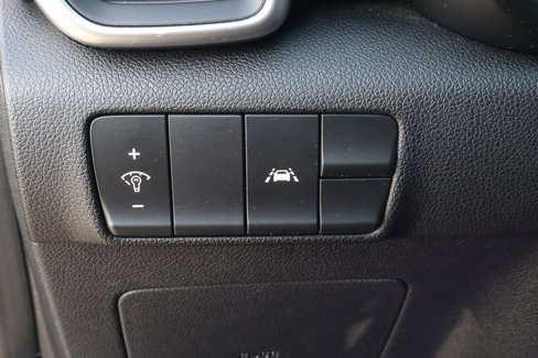 Used 2022 Kia Sportage LX image 15
