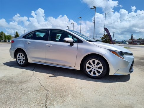 Used 2023 Toyota Corolla LE image 13