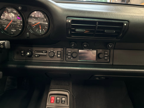Used 1996 Porsche 911 Carrera 4 image 18