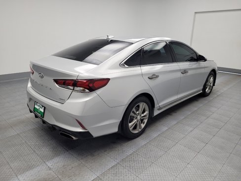 Used 2019 Hyundai Sonata Sport w/ Winter Weather Package image 9